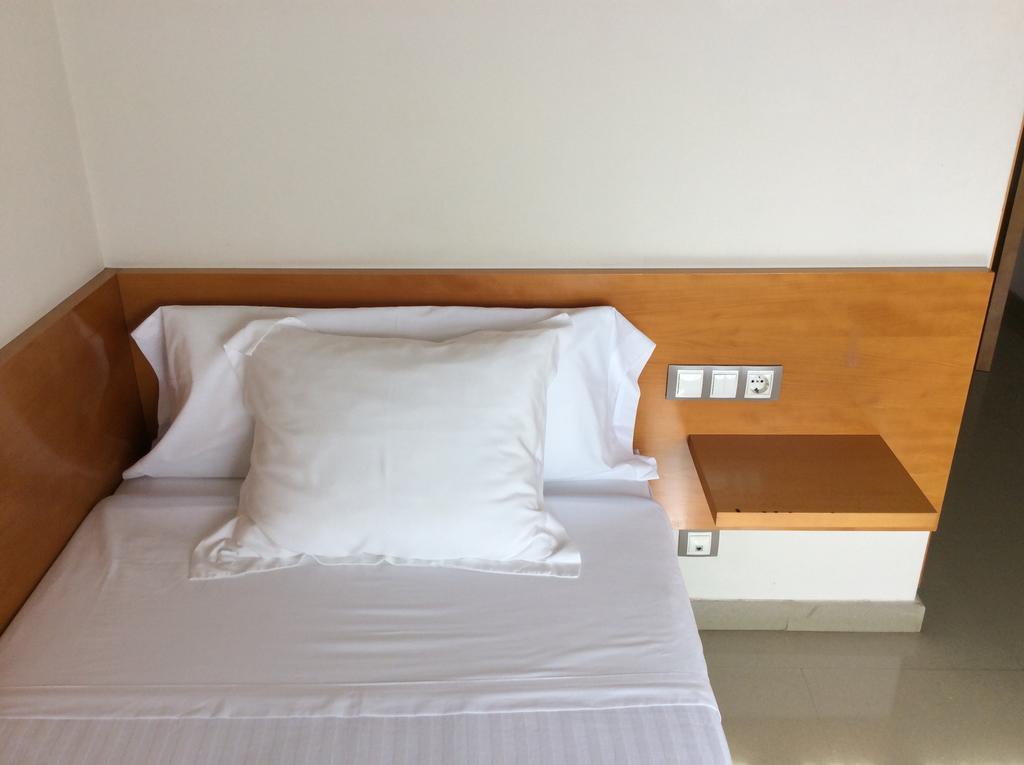 Hotel Viaurelia Montblanc Zimmer foto