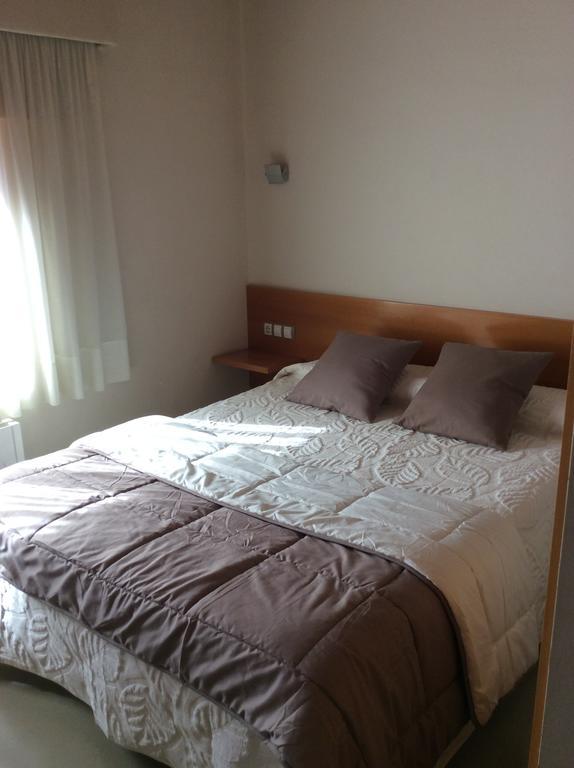 Hotel Viaurelia Montblanc Zimmer foto